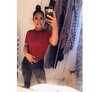 Meet your Posher, Amber